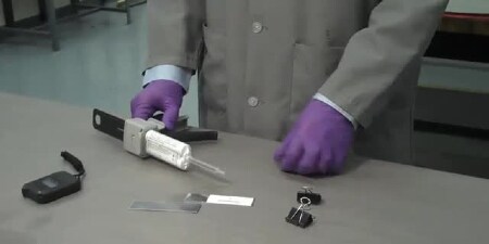 กาวโครงสร้างอะคริลิคงสูตรใหม่จาก 3M ให้การแห้งตัวที่รวดเร็ว (1:04)
