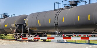 แถบสะท้อนแสงของ 3เอ็ม สำหรับรถไฟขนส่งสินค้า
